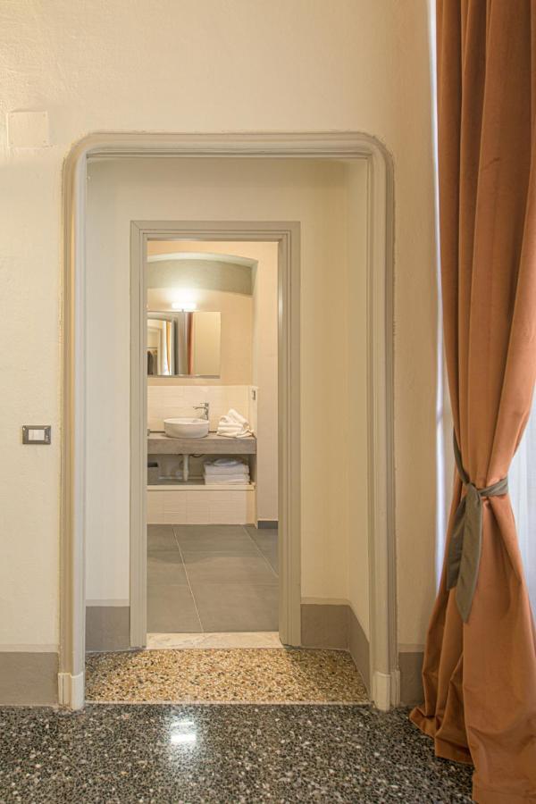 Palazzo Sertorio Suites Gavi Exterior foto